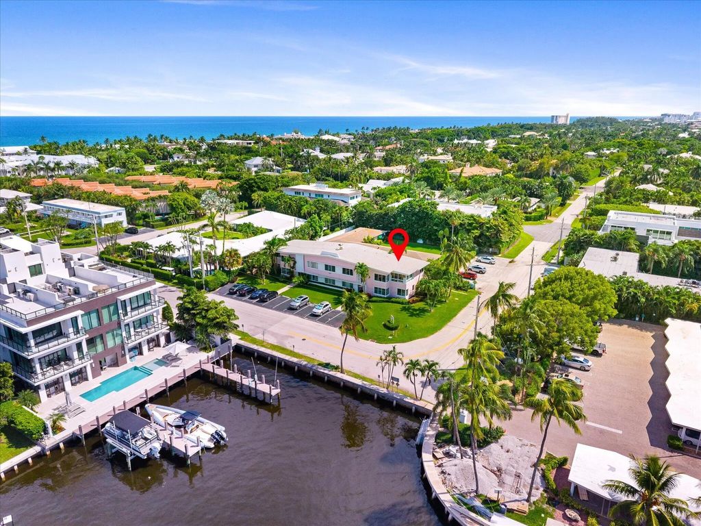 990 Casuarina Road #4, Delray Beach
