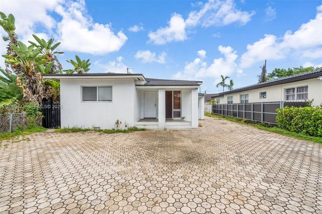 2 of 34 - 540 Beacom Boulevard, Miami, FL