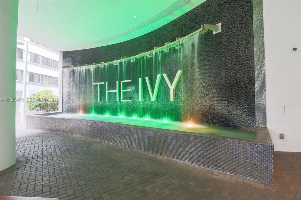 90 Sw 3rd Street #3002, Miami