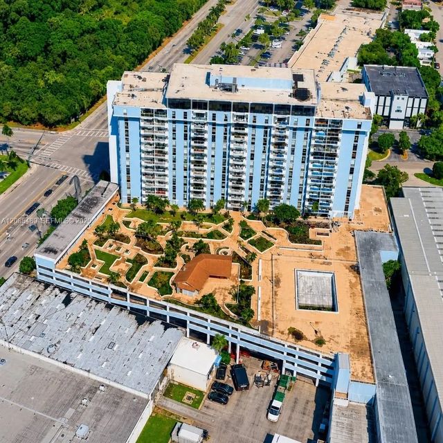 13499 Biscayne Boulevard #cu203, North Miami