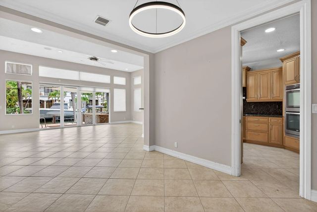 5 of 53 - 4901 Ne 29th Avenue, Lighthouse Point, FL