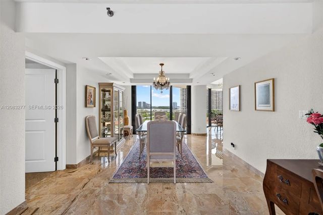 3 of 43 - 2800 Island Boulevard #1202, Aventura, FL