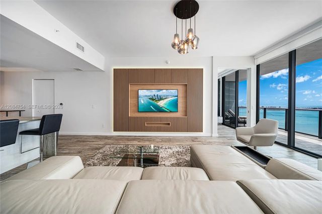 5 of 59 - 650 Ne 32nd Street #ph5003, Miami, FL