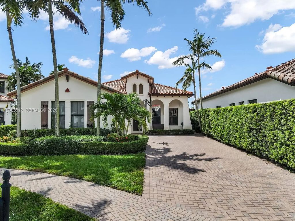 2660 Nw 84th Way, Cooper City