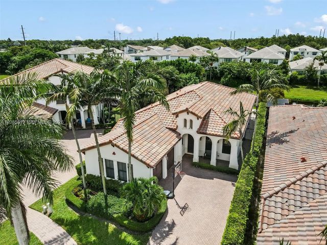 3 of 42 - 2660 Nw 84th Way, Cooper City, FL