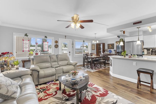 3 of 70 - 2041 Lyndhurst J, Deerfield Beach, FL
