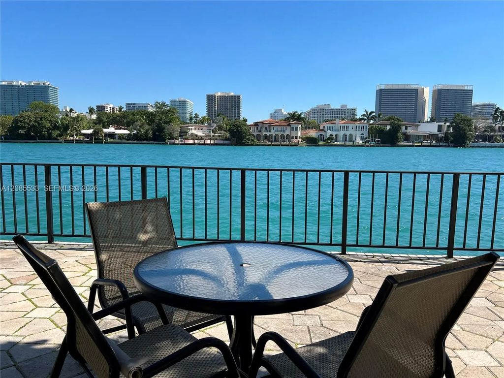 10101 E Bay Harbor Drive #301, Bay Harbor Islands
