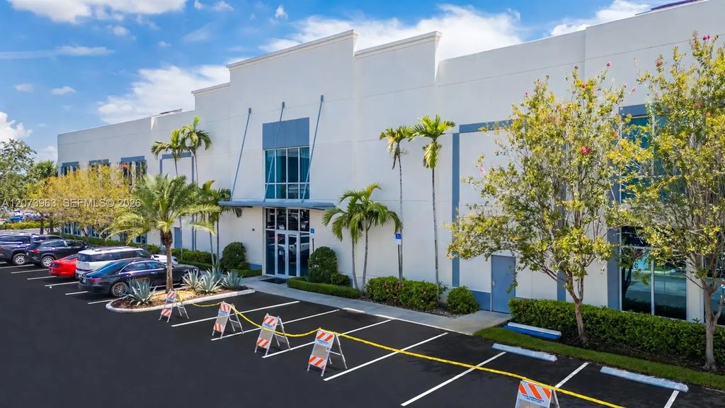 N/A, Pembroke Pines