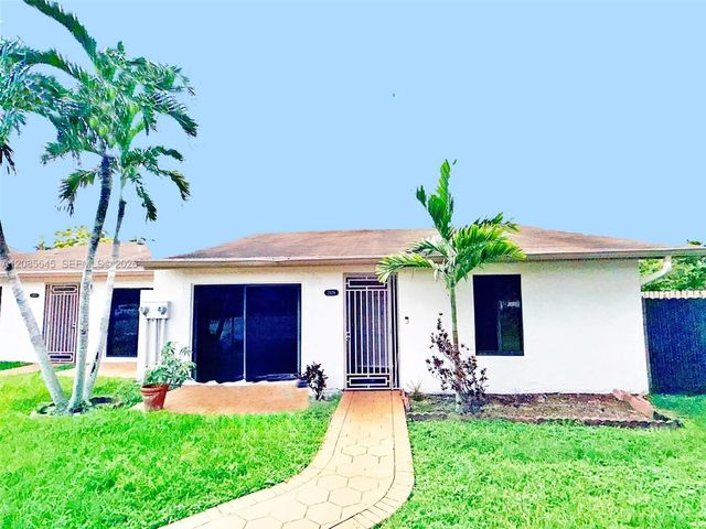 2426 Sw 109th Court, Miami