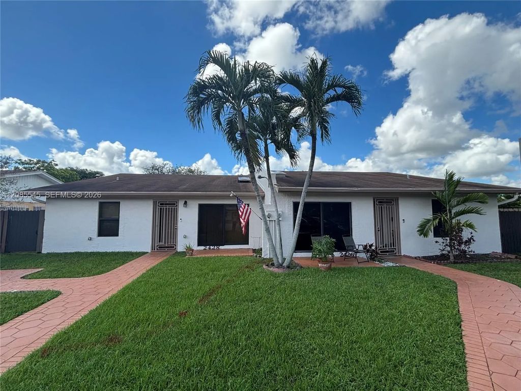 2426 Sw 109th Court, Miami