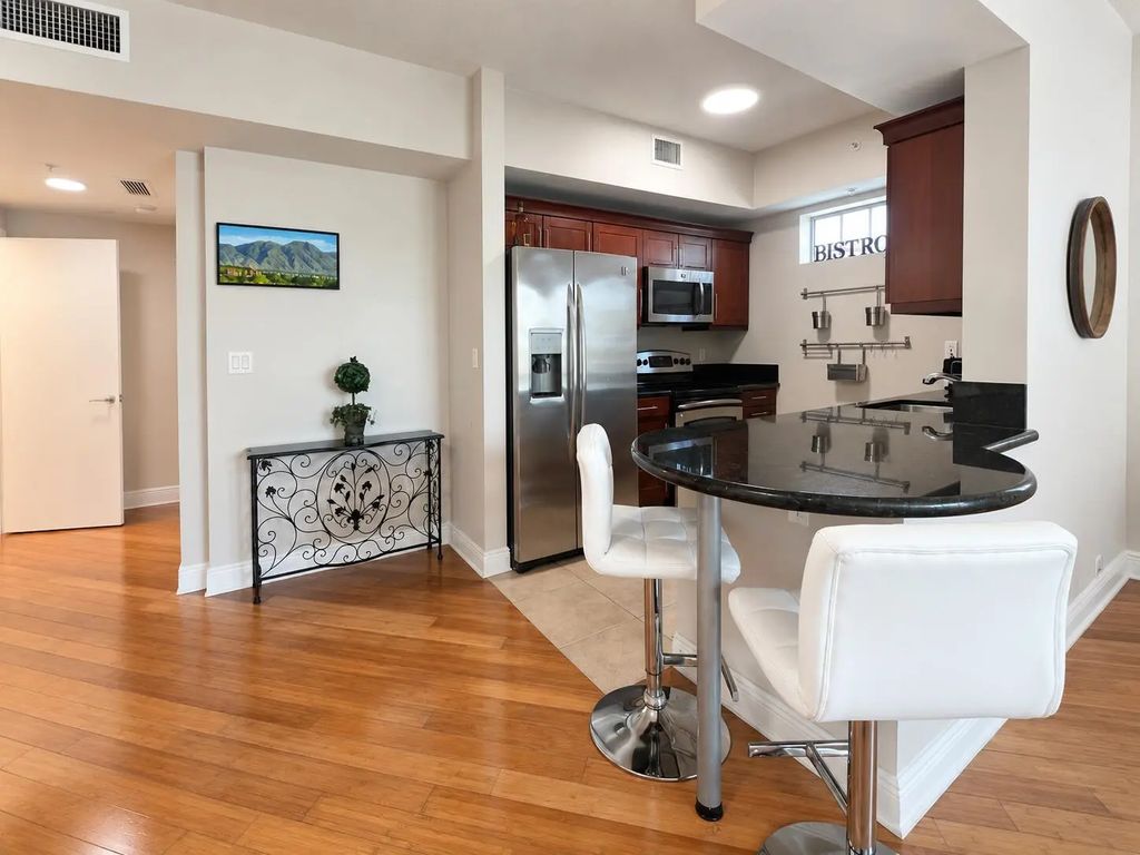 7270 Sw 89th Street #c205, Miami
