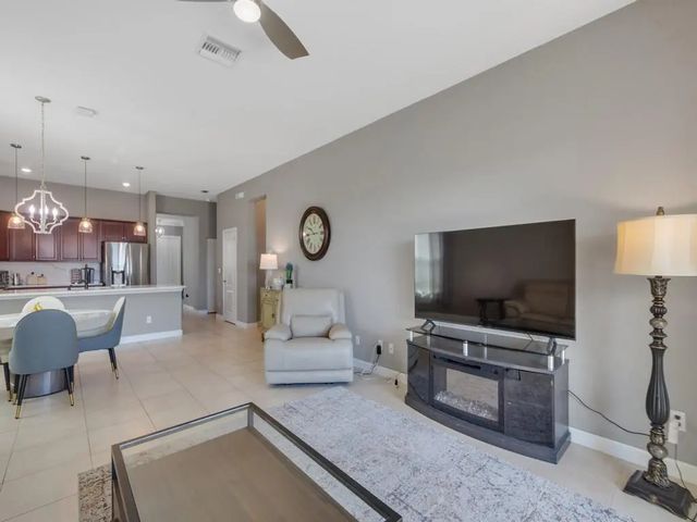 4 of 51 - 1804 Berkshire Circle Sw, Vero Beach, FL