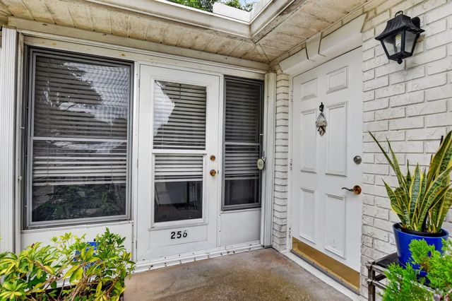 4 of 42 - 10164 40th Way S #256, Boynton Beach, FL