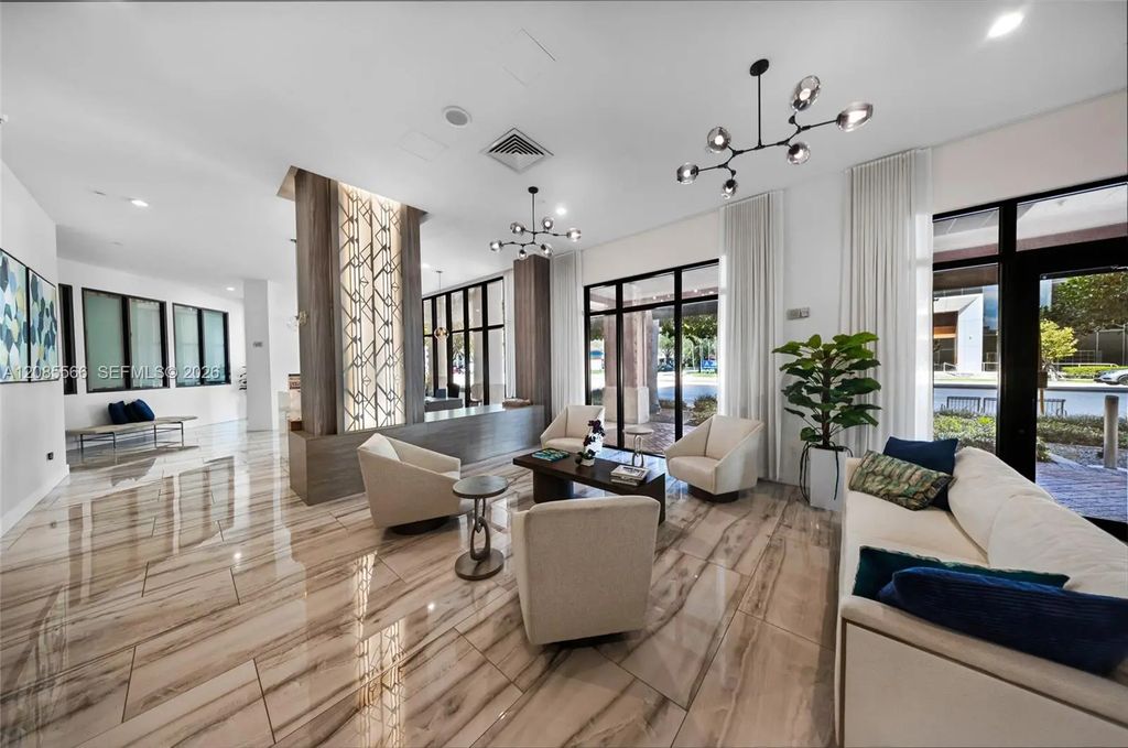 100 N Federal Highway #1518, Fort Lauderdale