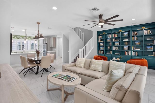 5 of 36 - 608 Windward Circle S, Boynton Beach, FL