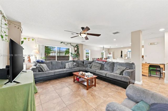 3 of 36 - 611 Abaco, Kissimmee, FL