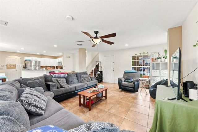 4 of 36 - 611 Abaco, Kissimmee, FL