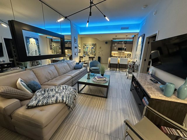 4 of 34 - 1551 N Flagler Drive #lph-16, West Palm Beach, FL