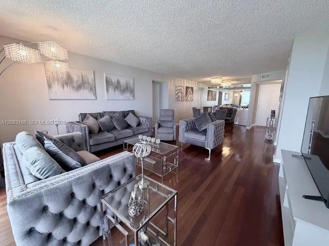 2 of 17 - 900 Ne 195th Street #703, Miami, FL