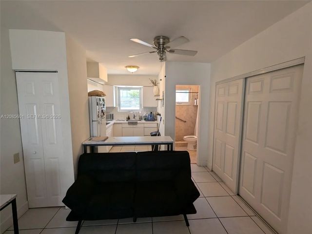 3 of 12 - 158 Ocean Drive #406, Miami Beach, FL