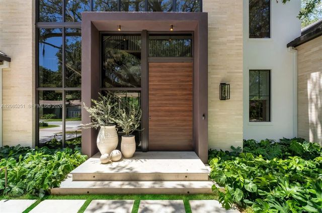 3 of 35 - 418 Castania Avenue, Coral Gables, FL