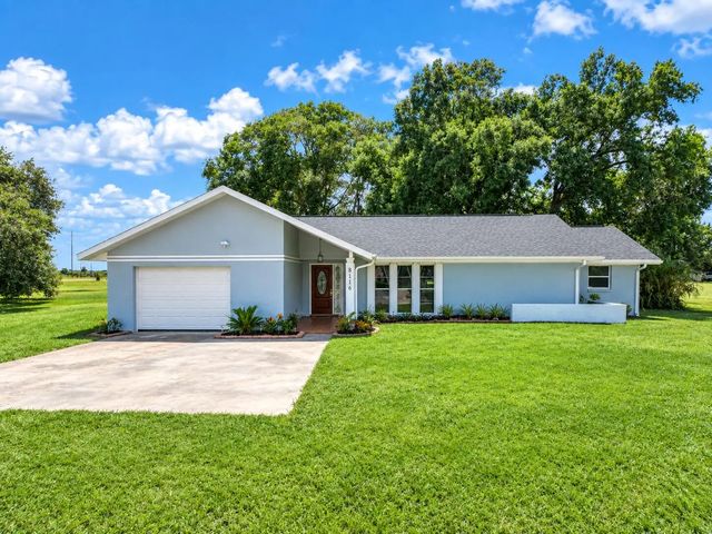 8316 Hampshire Drive, Sebring