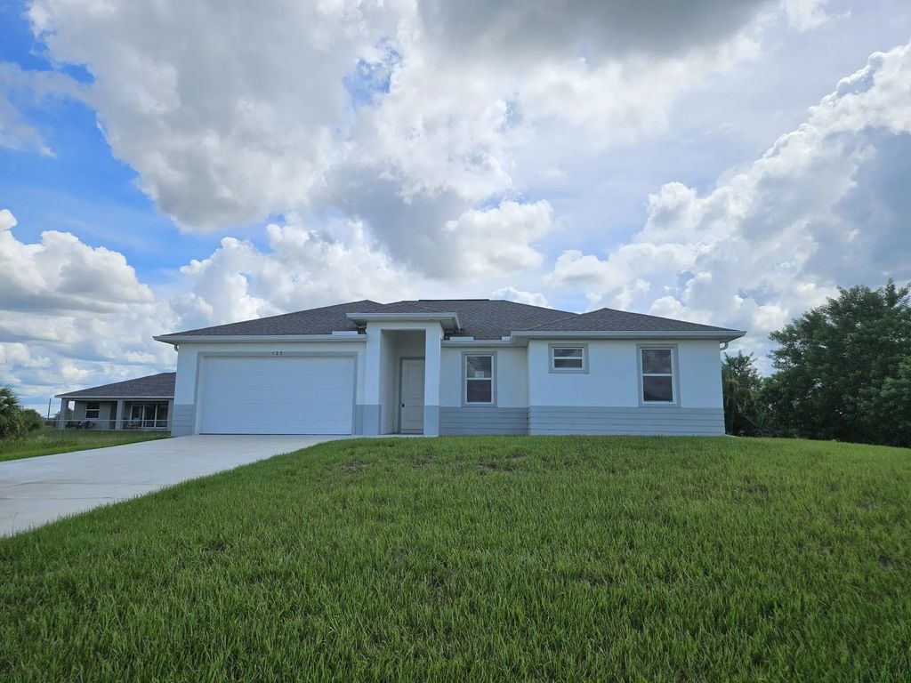 125 Bethlehem Place, LaBelle