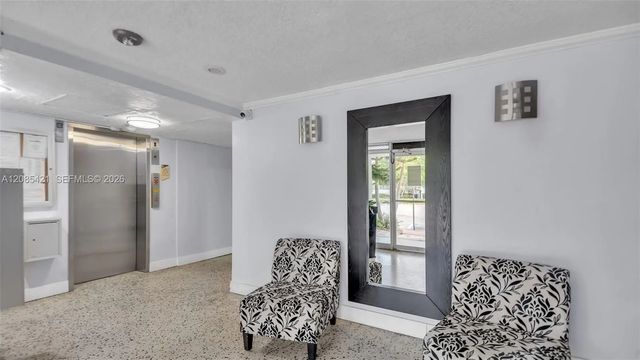 2 of 19 - 8001 Crespi Boulevard #4b, Miami Beach, FL