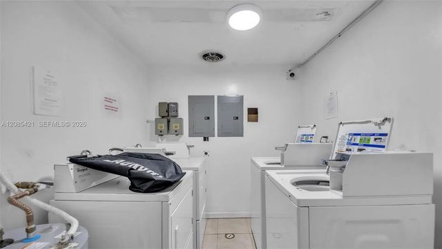 4 of 19 - 8001 Crespi Boulevard #4b, Miami Beach, FL