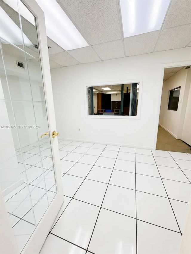4 of 13 - 3100 Milam Dairy Road #112, Miami, FL