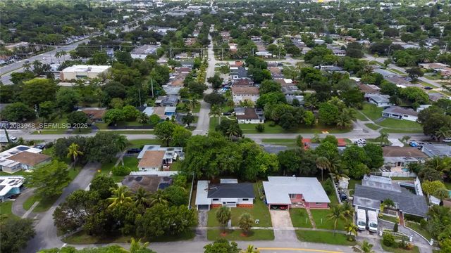 5 of 52 - 810 Wyoming Avenue, Fort Lauderdale, FL