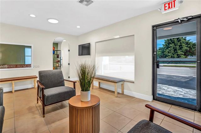 2 of 9 - 481 E Commercial Boulevard, Oakland Park, FL