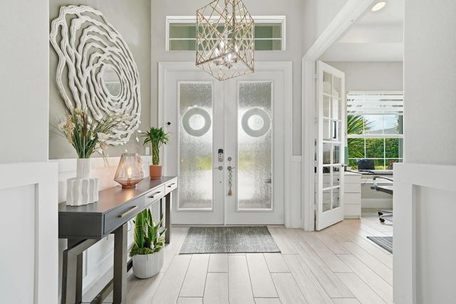 4 of 29 - 413 Jacqueline Way Sw, Vero Beach, FL