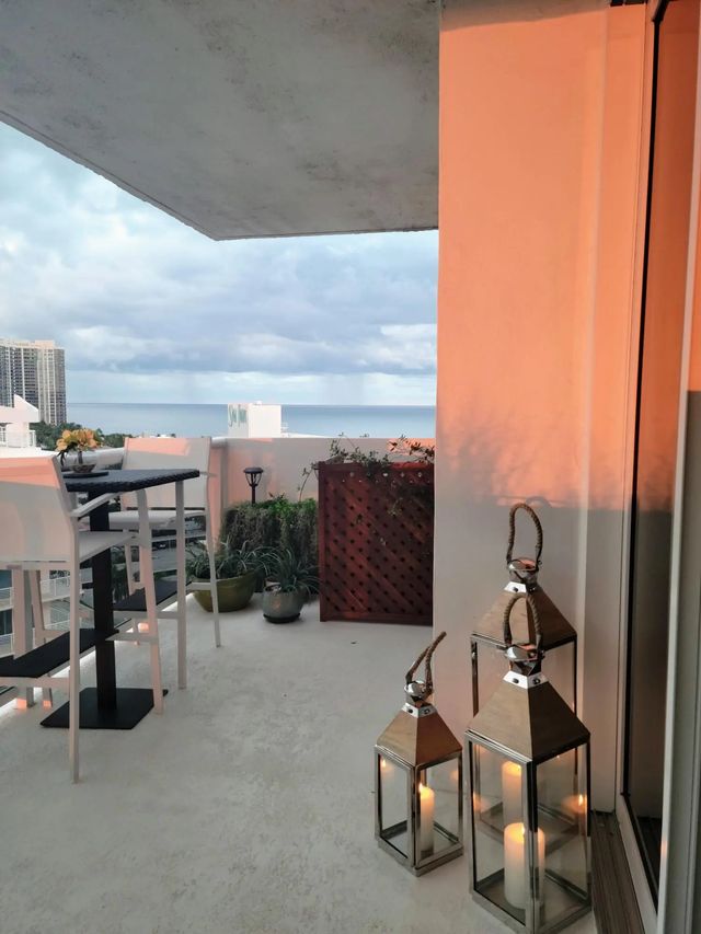 4 of 33 - 2715 N Ocean Boulevard N #16b, Fort Lauderdale, FL