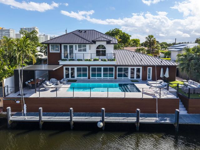 11 Castle Harbor Isle Drive, Fort Lauderdale