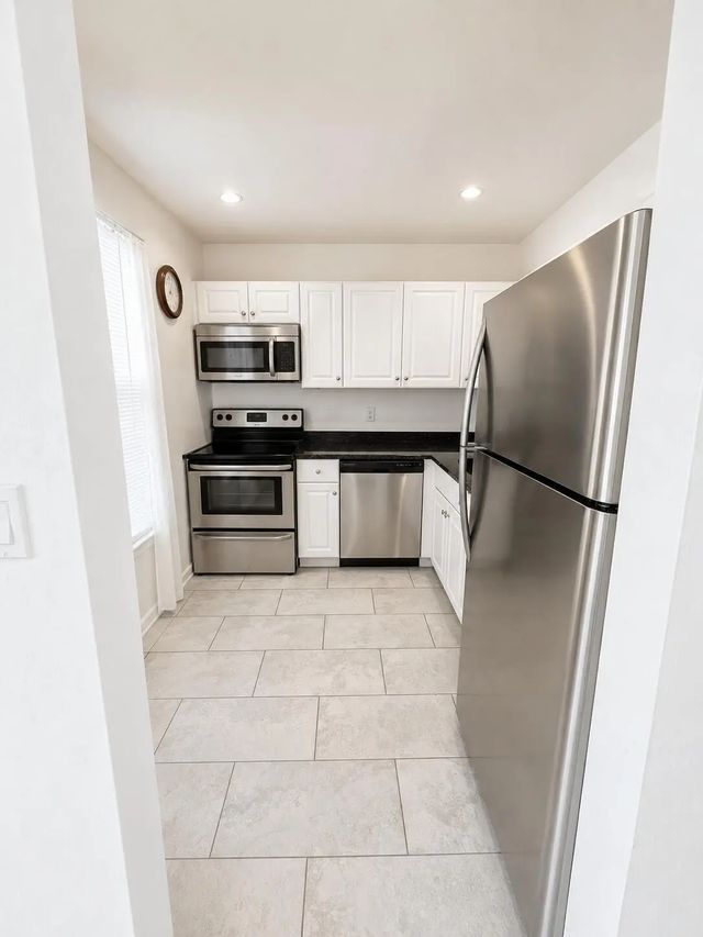 4 of 23 - 6300 Nw 62nd Street #308, Tamarac, FL