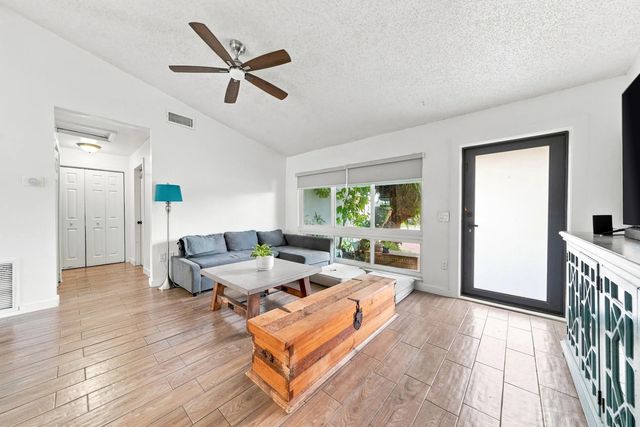 2 of 35 - 11351 Nw 37th Place, Sunrise, FL