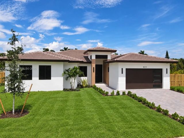 8211 Sw 193rd Terrace, Cutler Bay