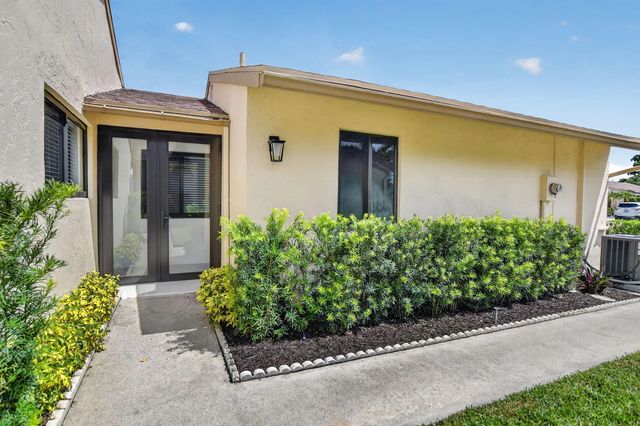 2 of 53 - 818 Nw 26th Avenue, Delray Beach, FL