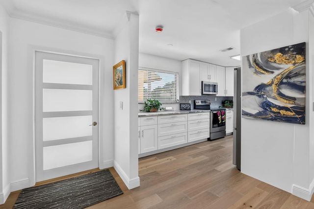4 of 53 - 818 Nw 26th Avenue, Delray Beach, FL