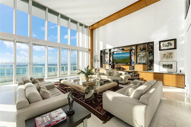 3 of 24 - 1643 Brickell Avenue #ph4901, Miami, FL