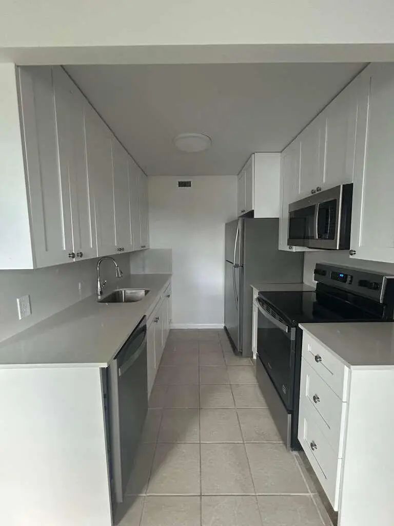 4119 Newport U, Deerfield Beach