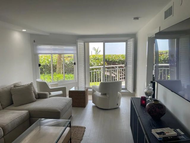 3870 N Highway A1a #102, Fort Pierce