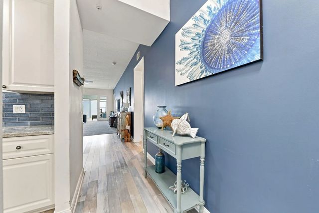 4 of 28 - 34 Harbour Isle Drive W #204, Fort Pierce, FL