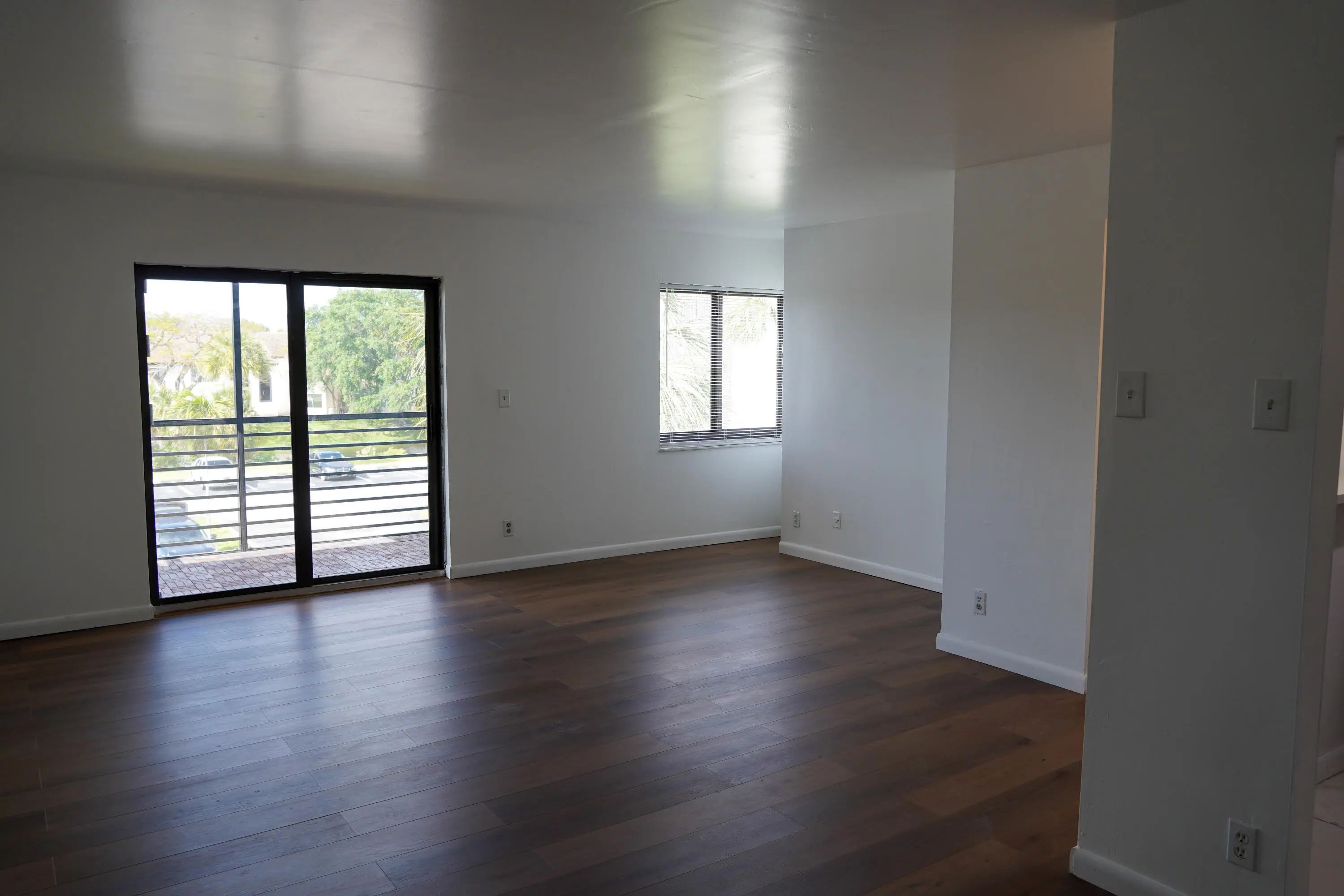 3720 N Pine Island Road N #334, Sunrise