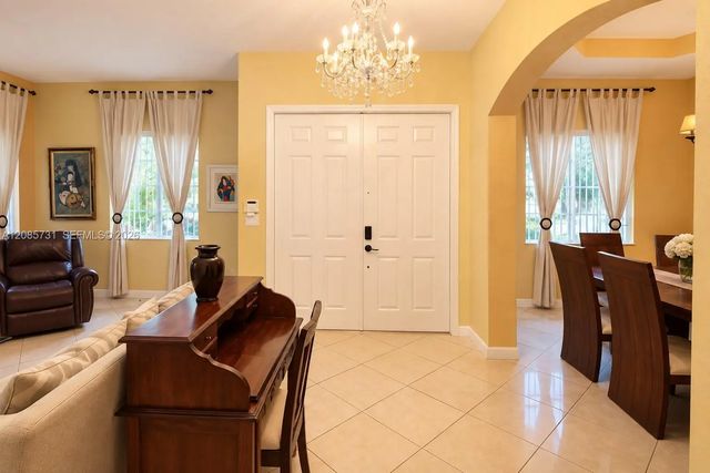3 of 26 - 22023 Sw 95th Place, Cutler Bay, FL