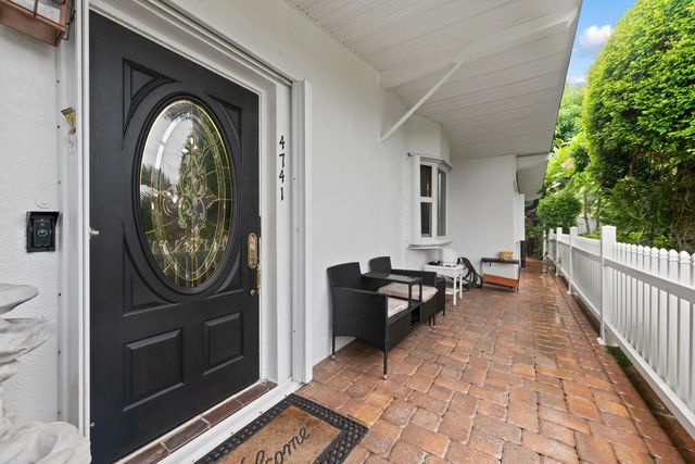 4 of 30 - 4741 Ne 15th Avenue, Pompano Beach, FL