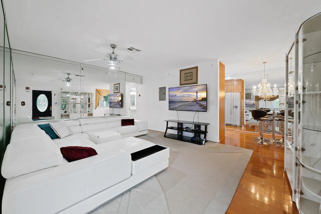 5 of 30 - 4741 Ne 15th Avenue, Pompano Beach, FL