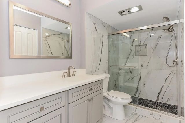 3 of 30 - 156 Lake Evelyn Drive, West Palm Beach, FL
