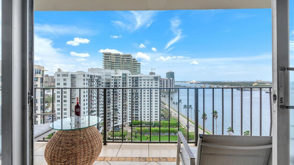 1801 S Flagler Drive #1804, West Palm Beach